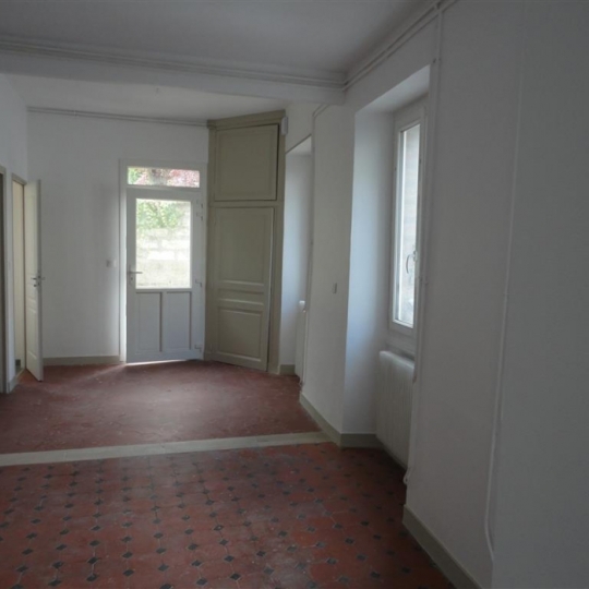  REPUBLIQUE IMMOBILIER : Maison / Villa | SENS (89100) | 60 m2 | 595 € 