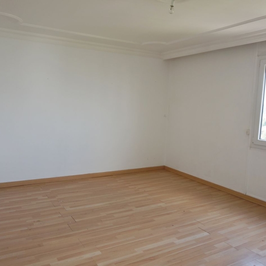  REPUBLIQUE IMMOBILIER : Appartement | SENS (89100) | 68 m2 | 560 € 