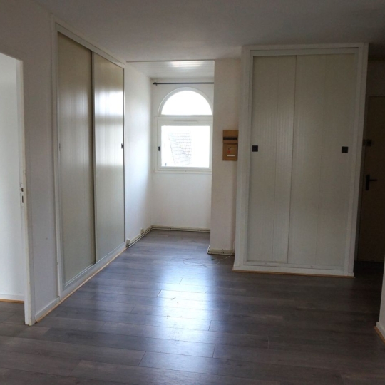  REPUBLIQUE IMMOBILIER : Apartment | PARON (89100) | 46 m2 | 640 € 