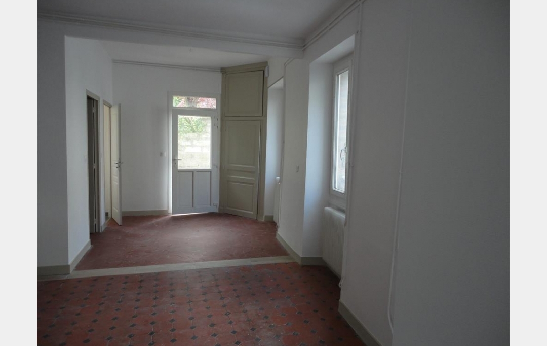 REPUBLIQUE IMMOBILIER : Maison / Villa | SENS (89100) | 60 m2 | 595 € 