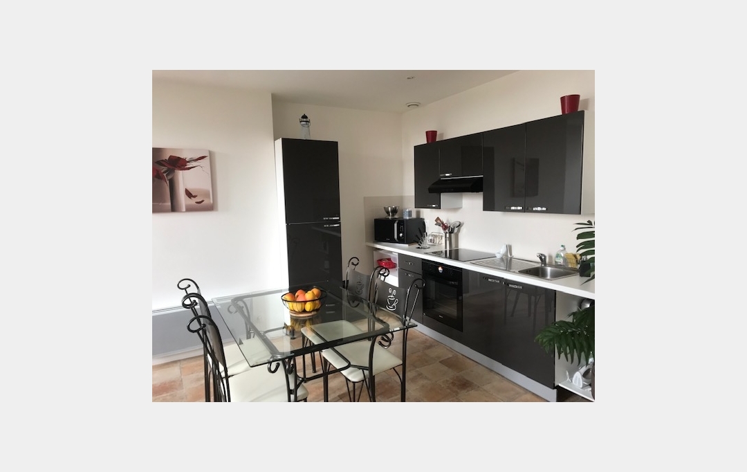 REPUBLIQUE IMMOBILIER : Appartement | JOIGNY (89300) | 81 m2 | 650 € 