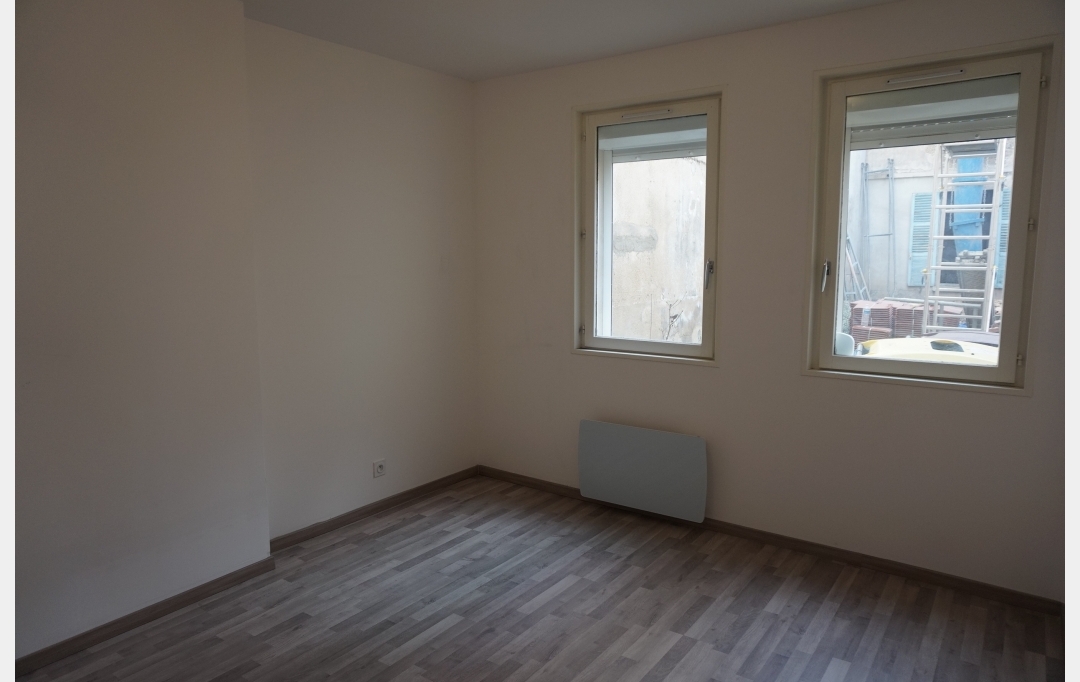 REPUBLIQUE IMMOBILIER : Appartement | SENS (89100) | 28 m2 | 390 € 