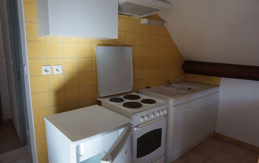 REPUBLIQUE IMMOBILIER : Appartement | SENS (89100) | 25 m2 | 430 € 